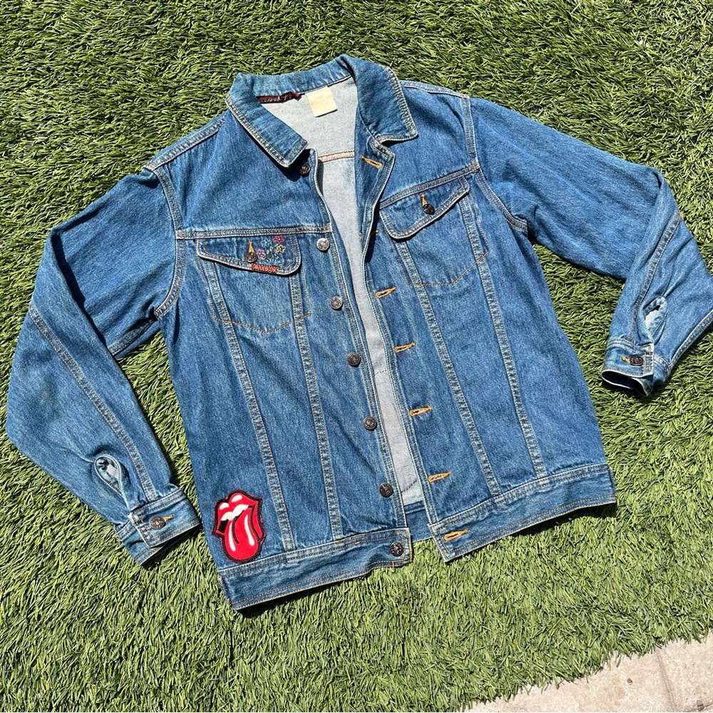 Vintage Women's Sasson Denim Jacket w Motorcycle Patches Size Medium - Picture 3 of 10